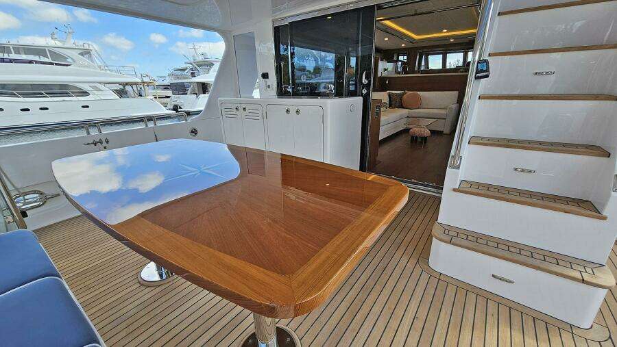 KNOT STABLE 72ft Outer Reef Yachts Yacht For Sale