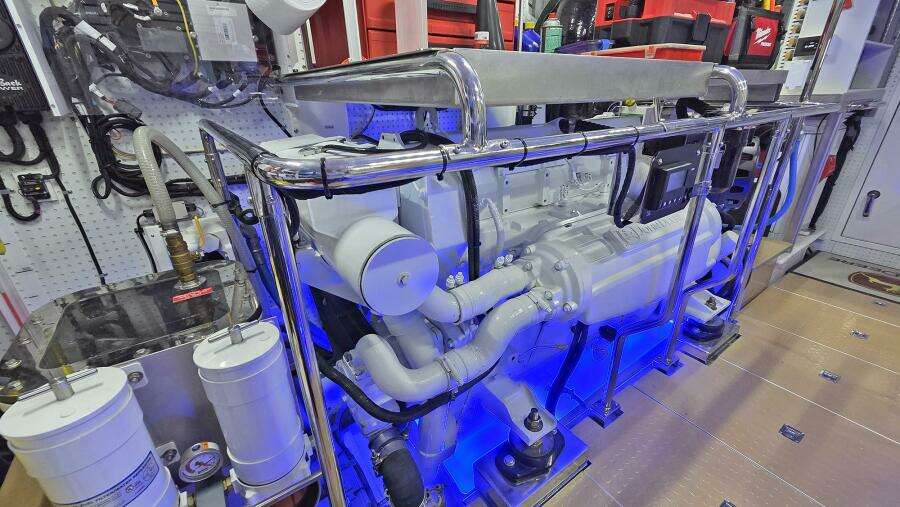 KNOT STABLE 72ft Outer Reef Yachts Yacht For Sale