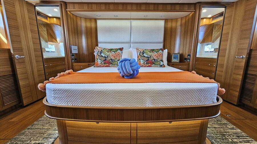 KNOT STABLE 72ft Outer Reef Yachts Yacht For Sale