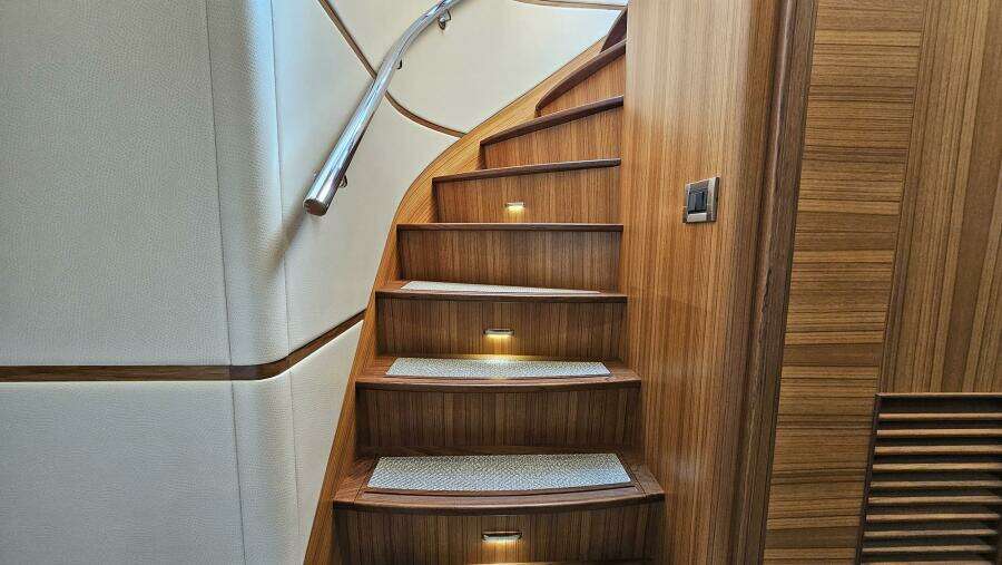 KNOT STABLE 72ft Outer Reef Yachts Yacht For Sale