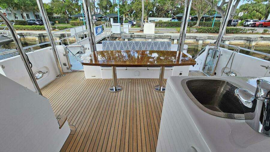 KNOT STABLE 72ft Outer Reef Yachts Yacht For Sale