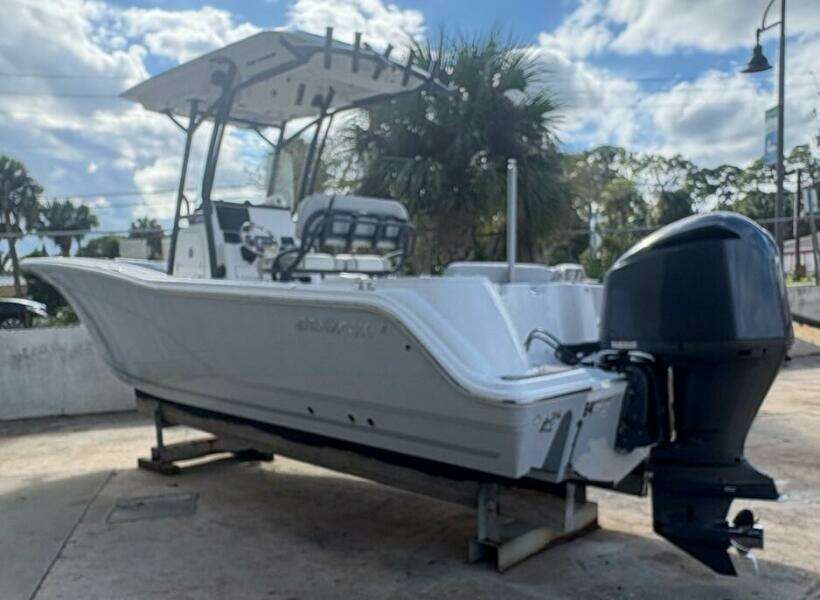 24ft Sea Fox Yacht For Sale