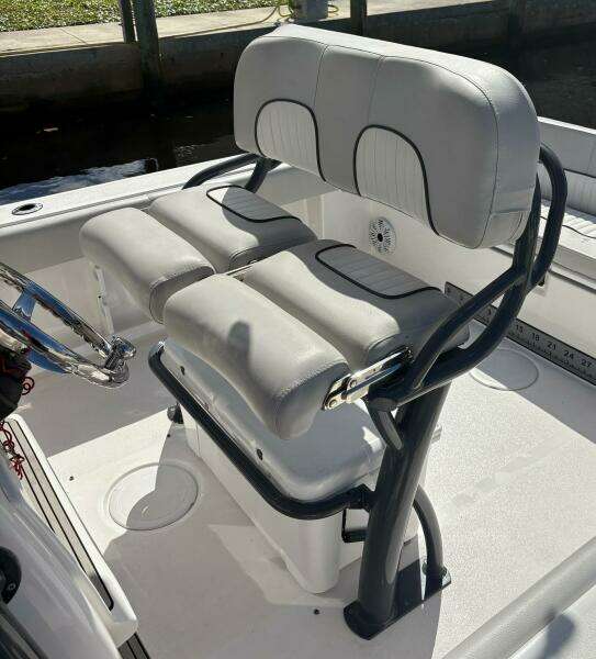 24ft Sea Fox Yacht For Sale