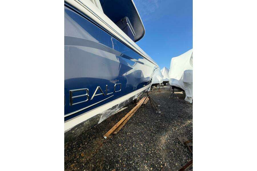 27ft Robalo Yacht For Sale