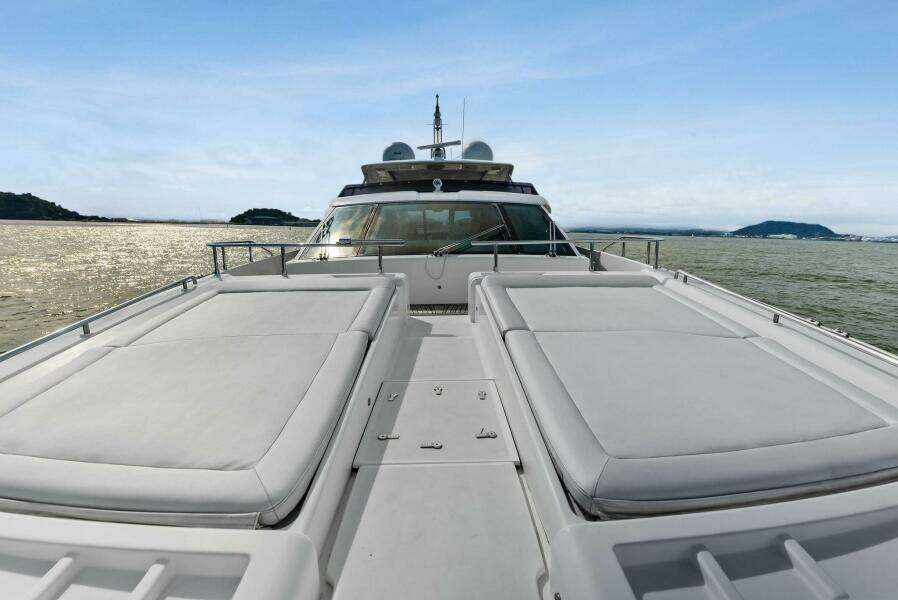SHA SHA SHA IV 100ft Custom Line Yacht For Sale