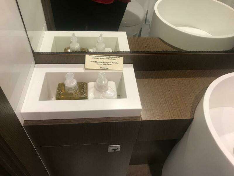 SHA SHA SHA IV 100ft Custom Line Yacht For Sale