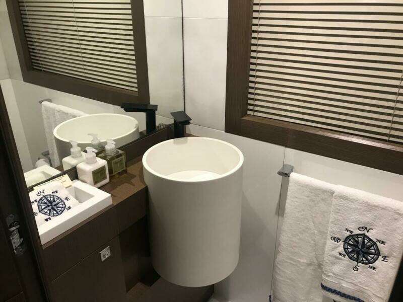 SHA SHA SHA IV 100ft Custom Line Yacht For Sale