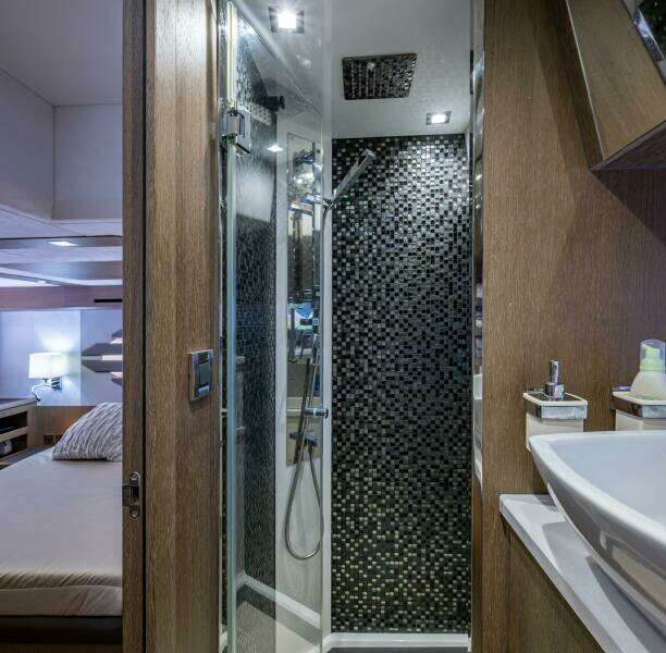 55ft Galeon Yacht For Sale