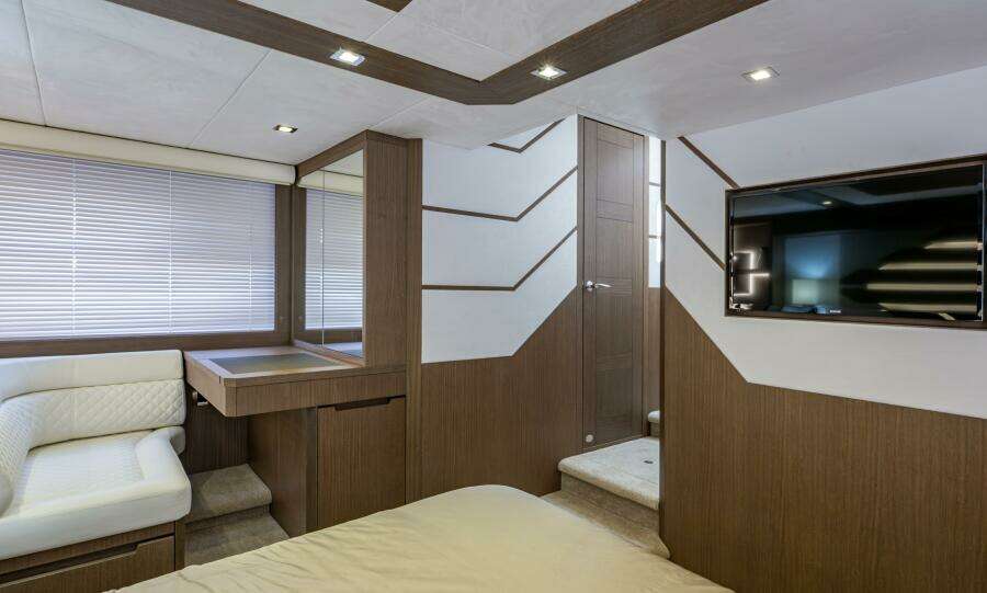 55ft Galeon Yacht For Sale