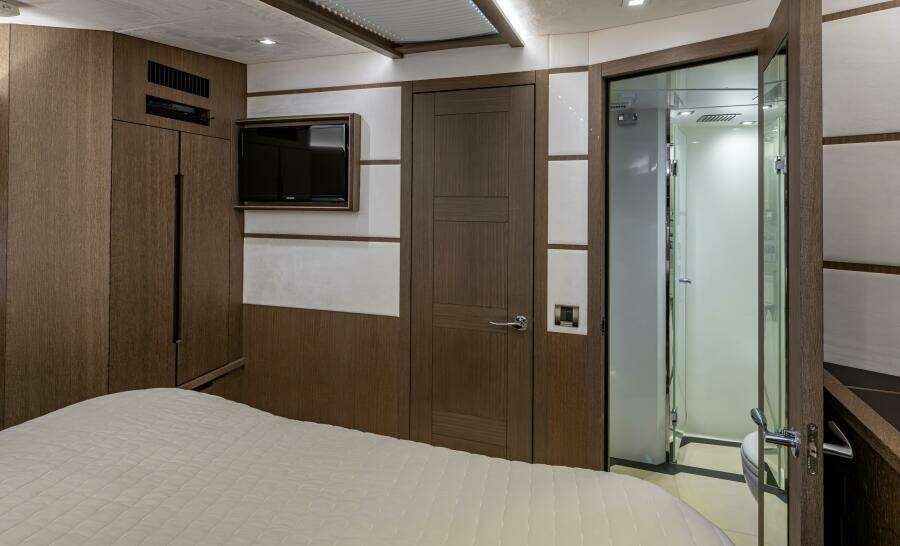 55ft Galeon Yacht For Sale