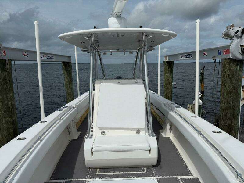 32ft Contender Yacht For Sale