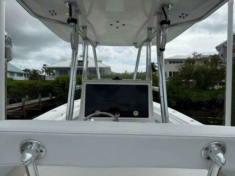 32ft Contender Yacht For Sale