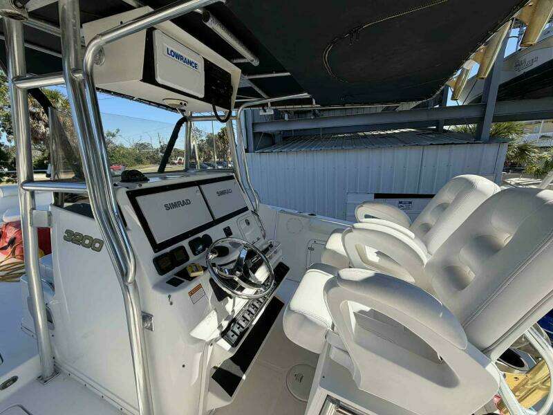 32ft Century Yacht For Sale