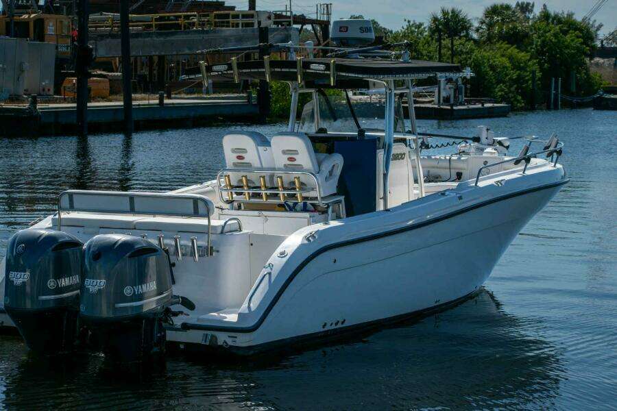 32ft Century Yacht For Sale