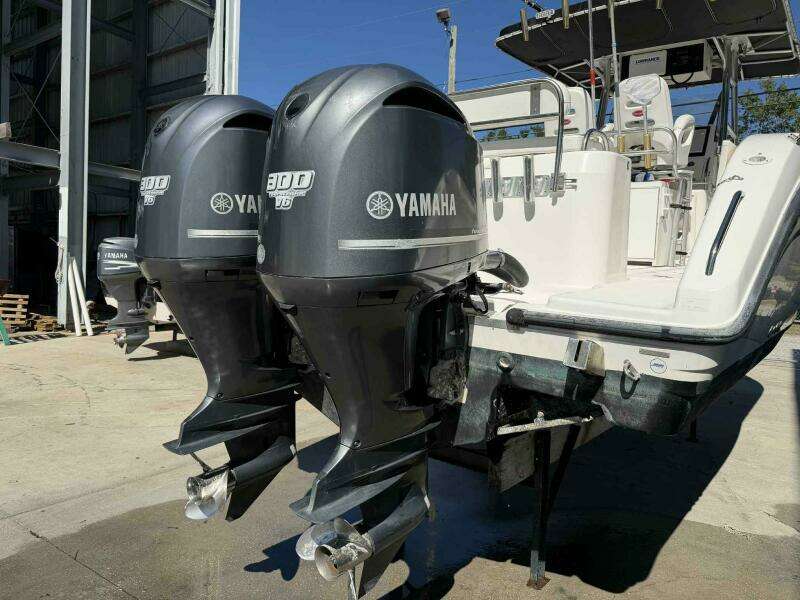 32ft Century Yacht For Sale