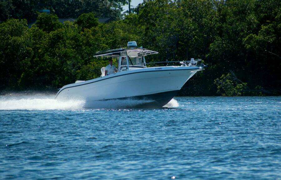 32ft Century Yacht For Sale