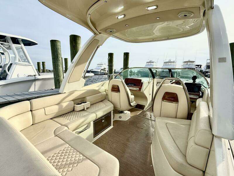 25ft Chris Craft Yacht For Sale