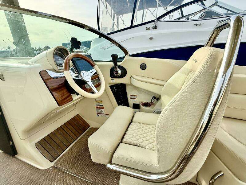 25ft Chris Craft Yacht For Sale