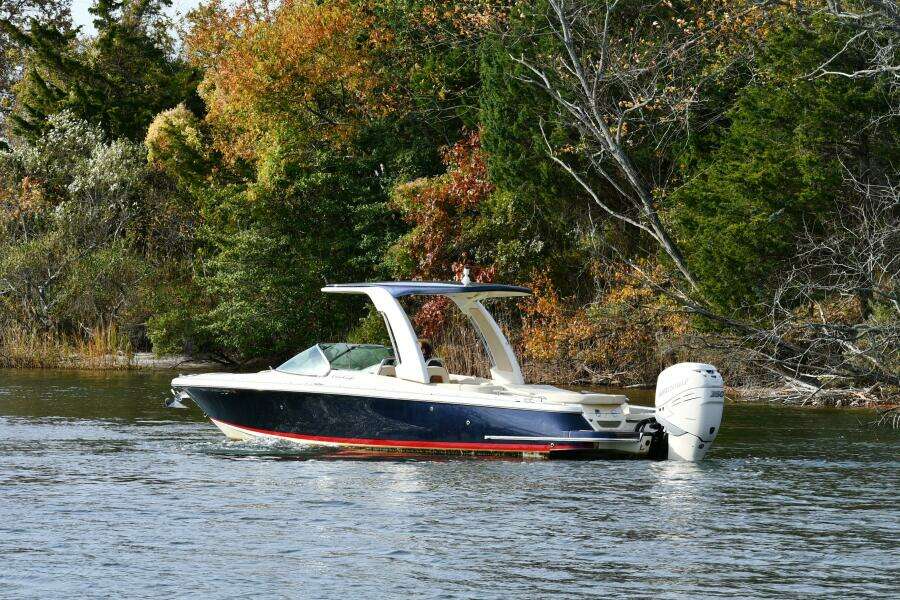 25ft Chris Craft Yacht For Sale
