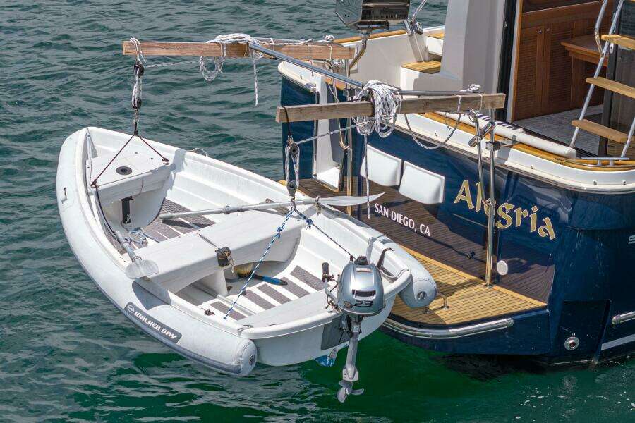 ALEGRIA 34ft Beneteau Yacht For Sale