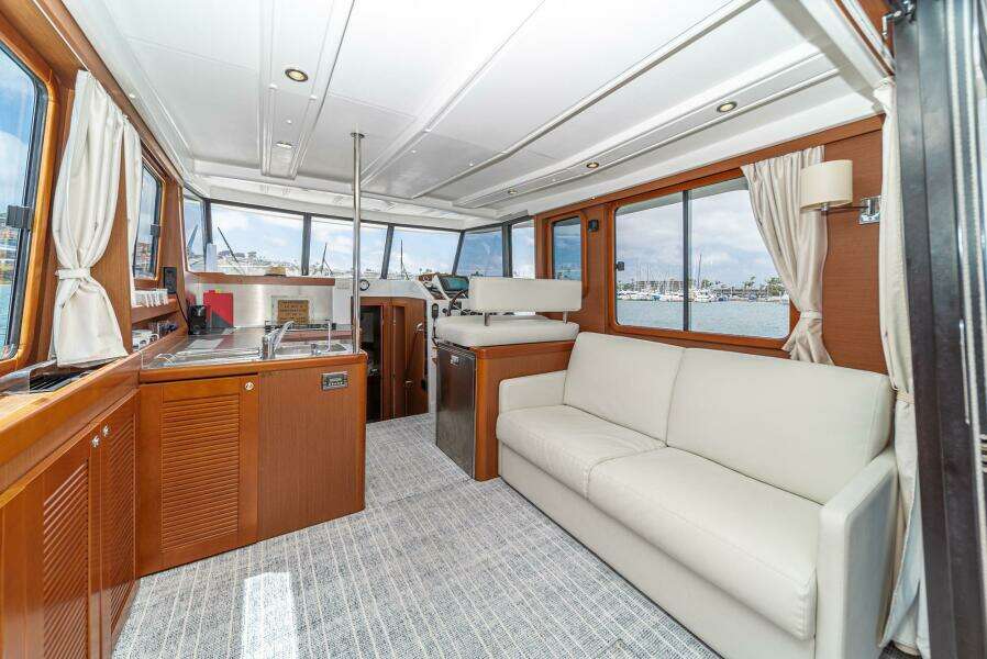 ALEGRIA 34ft Beneteau Yacht For Sale