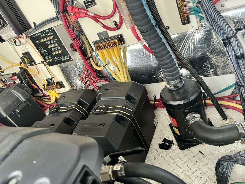 Cruisers 390 Sport Coupe