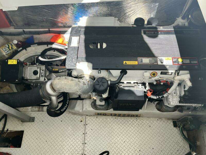 Cruisers 390 Sport Coupe