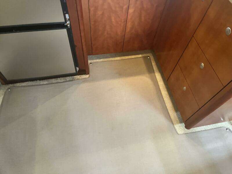 39ft Cruisers Yachts Yacht For Sale