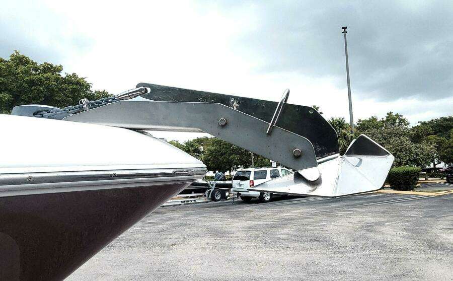 30ft Wellcraft Yacht For Sale