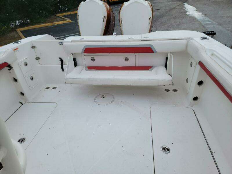 30ft Wellcraft Yacht For Sale