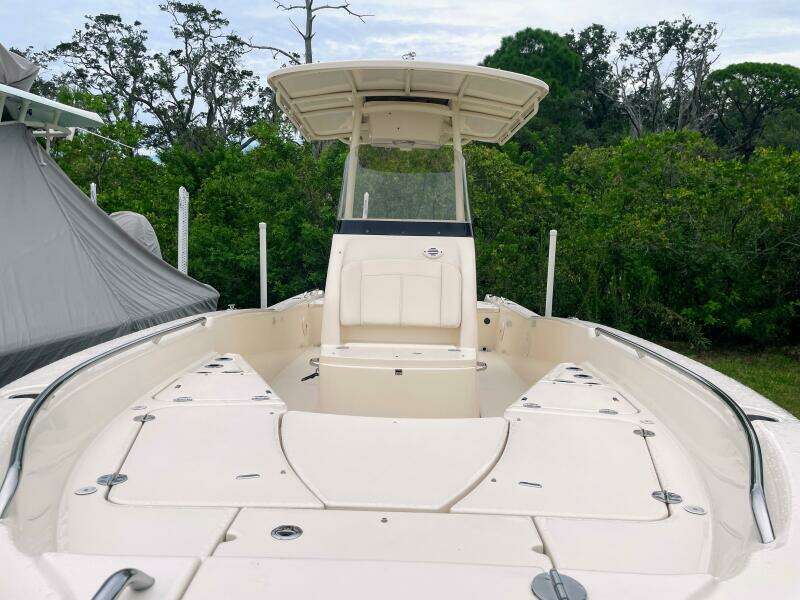 25ft Grady White Yacht For Sale