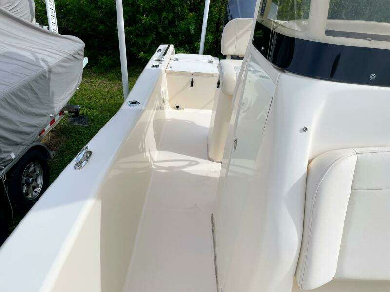 25ft Grady White Yacht For Sale