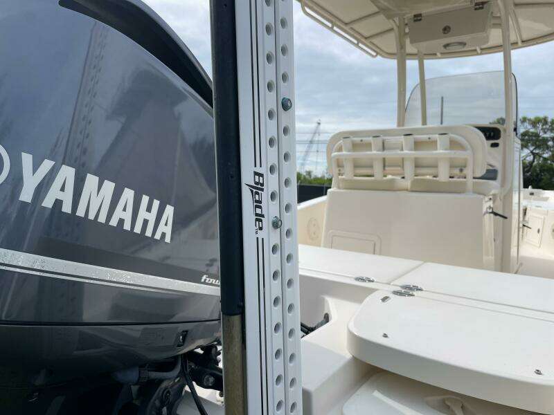 25ft Grady White Yacht For Sale