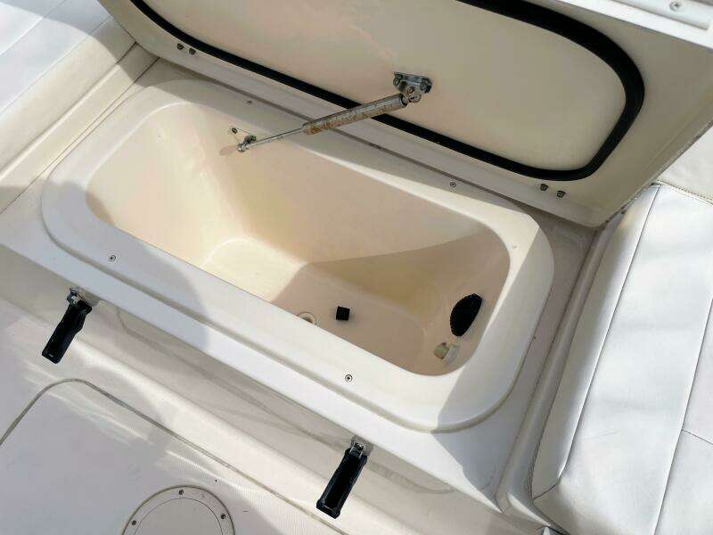 25ft Grady White Yacht For Sale