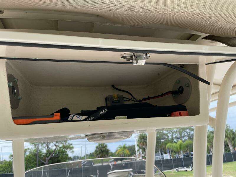 25ft Grady White Yacht For Sale