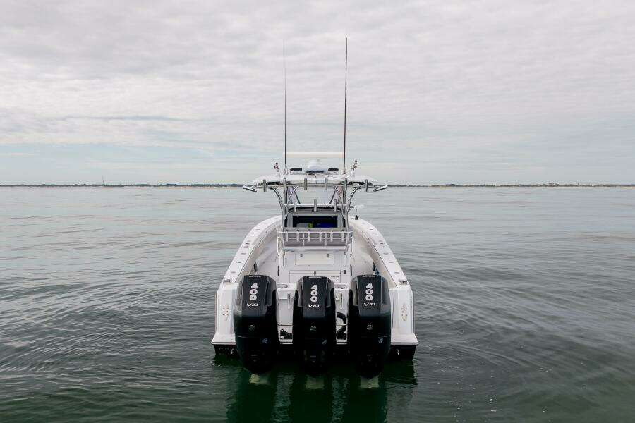 39ft Contender Yacht For Sale