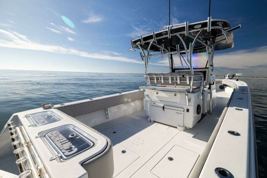 39ft Contender Yacht For Sale