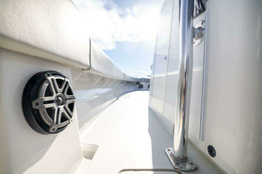 39ft Contender Yacht For Sale