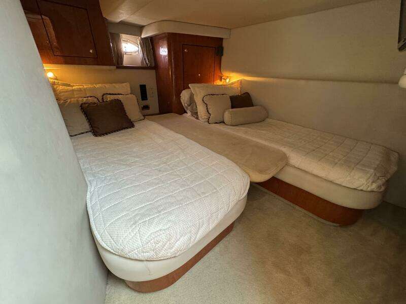 Go Girl 51ft Sea Ray Yacht For Sale