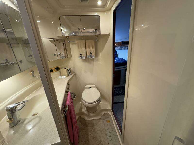 Go Girl 51ft Sea Ray Yacht For Sale