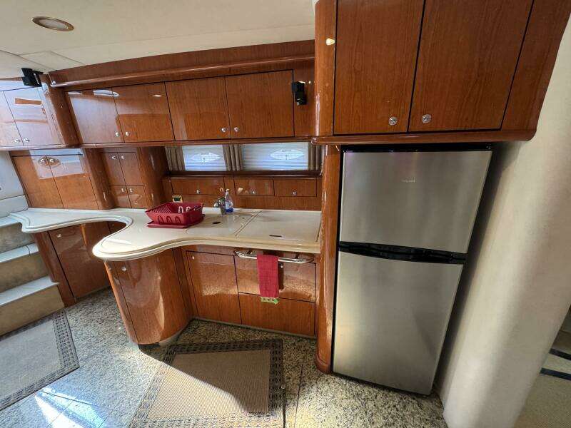 Go Girl 51ft Sea Ray Yacht For Sale