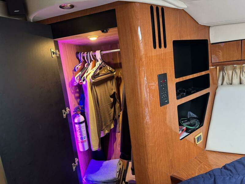 Go Girl 51ft Sea Ray Yacht For Sale