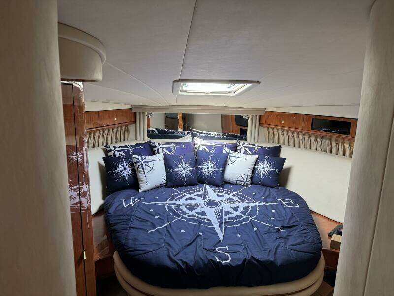 Go Girl 51ft Sea Ray Yacht For Sale