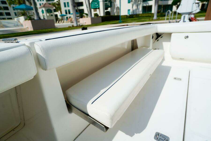 38ft Tiara Yachts Yacht For Sale