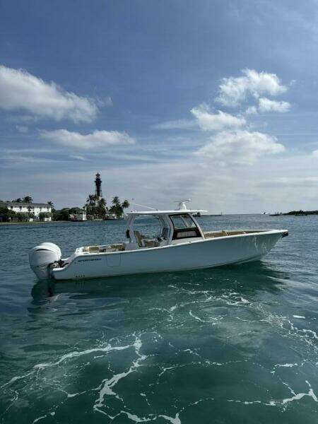 Scungilli 35ft Sportsman Yacht For Sale