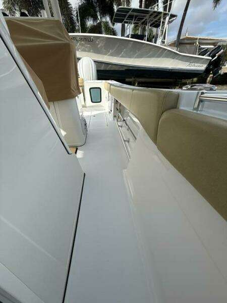 Scungilli 35ft Sportsman Yacht For Sale