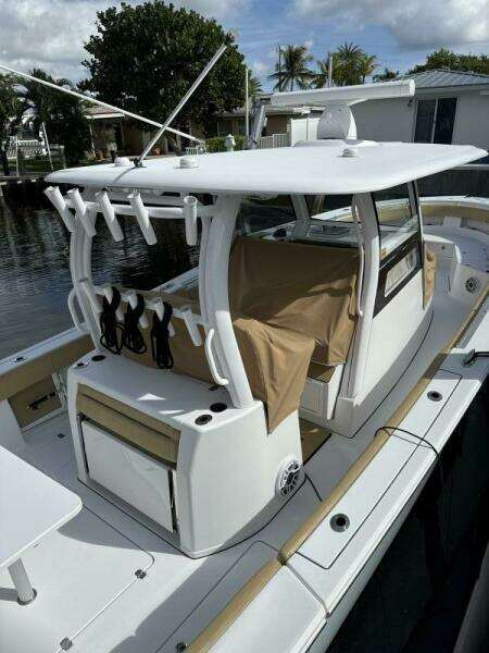 Scungilli 35ft Sportsman Yacht For Sale