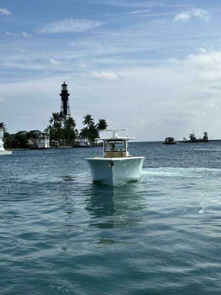 Scungilli 35ft Sportsman Yacht For Sale