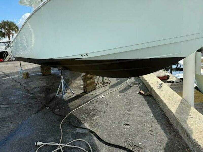 Scungilli 35ft Sportsman Yacht For Sale