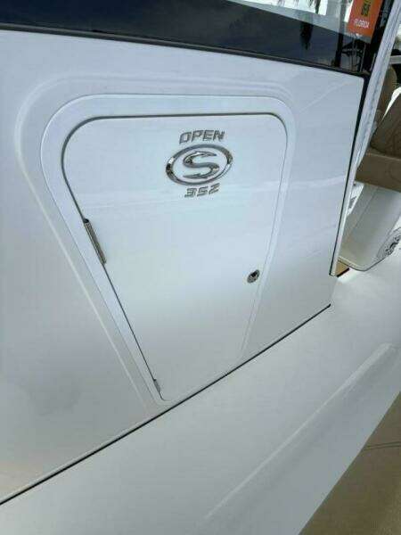 Scungilli 35ft Sportsman Yacht For Sale